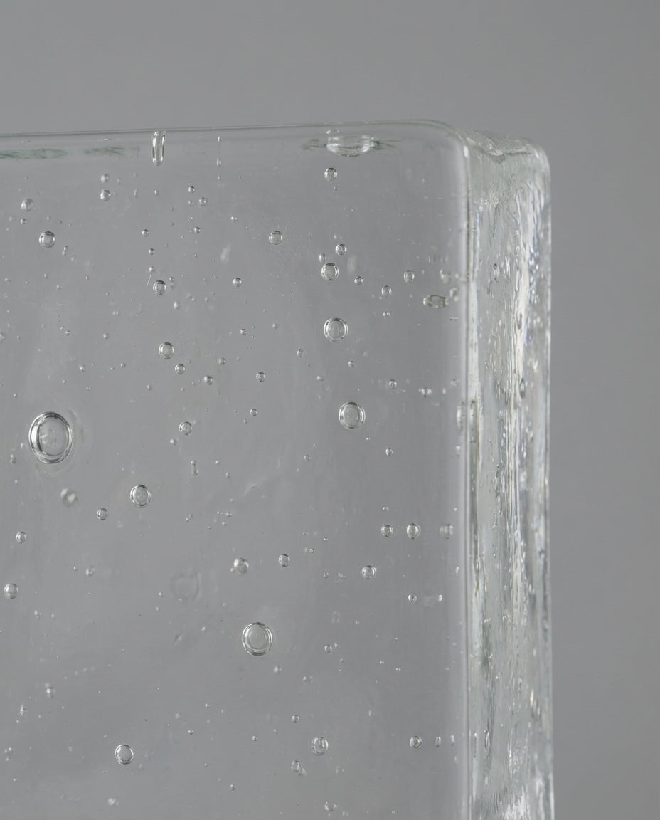 Solid Glass Brick – Bubbles